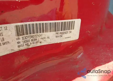 2013 Fiat 500 Lounge z USA, uszkodzony, nr VIN 3C3CFFCR0DT574247